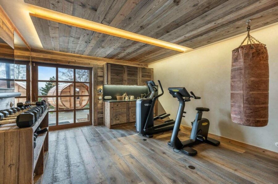 chalet-fern-gym-fitness-suite-wellness-luxury-megeve