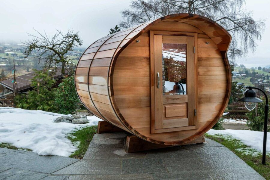 chalet-fern-outdoor-sauna-scenic-views-luxury-retreat-megeve