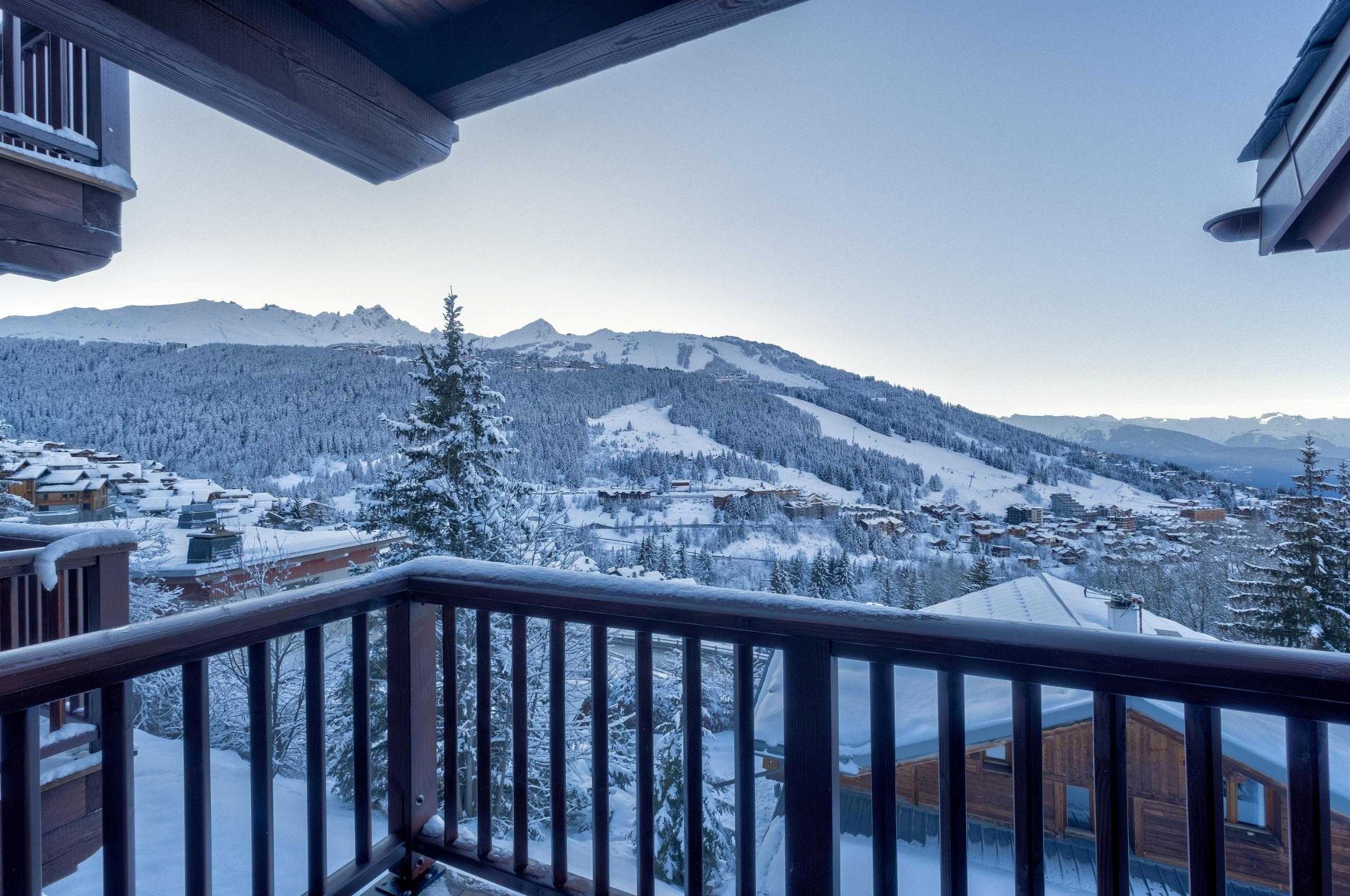 chalet-junie-balcony-mountain-view-luxury-retreat-courchevel1650