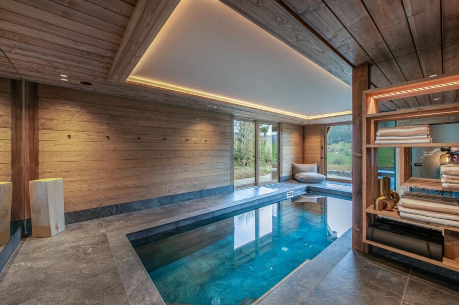 chalet-juno-indoor-swimming-pool-spa-wellness-luxury-megeve