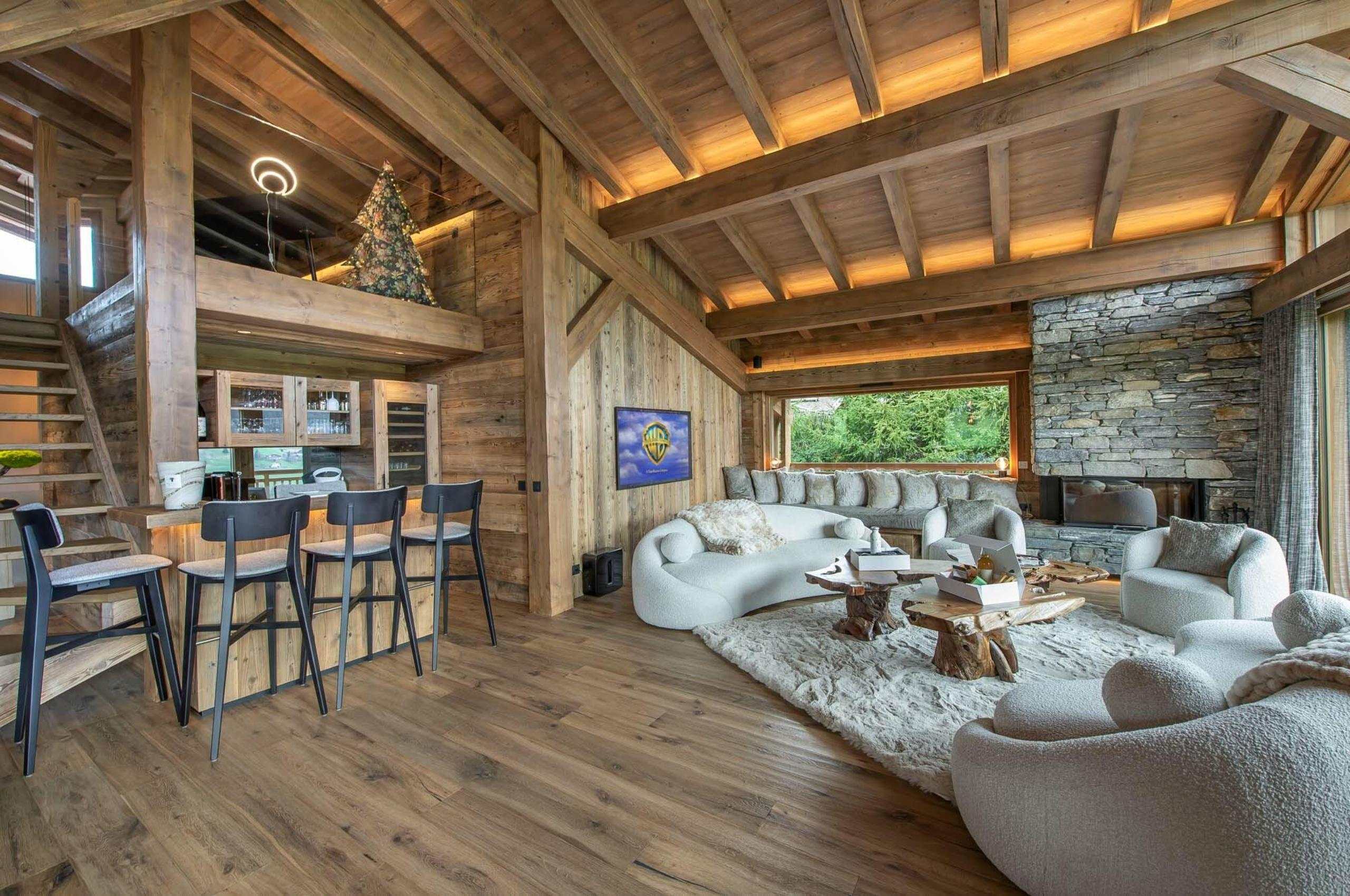 chalet-juno-living-area-openplan-bar-luxury-megeve