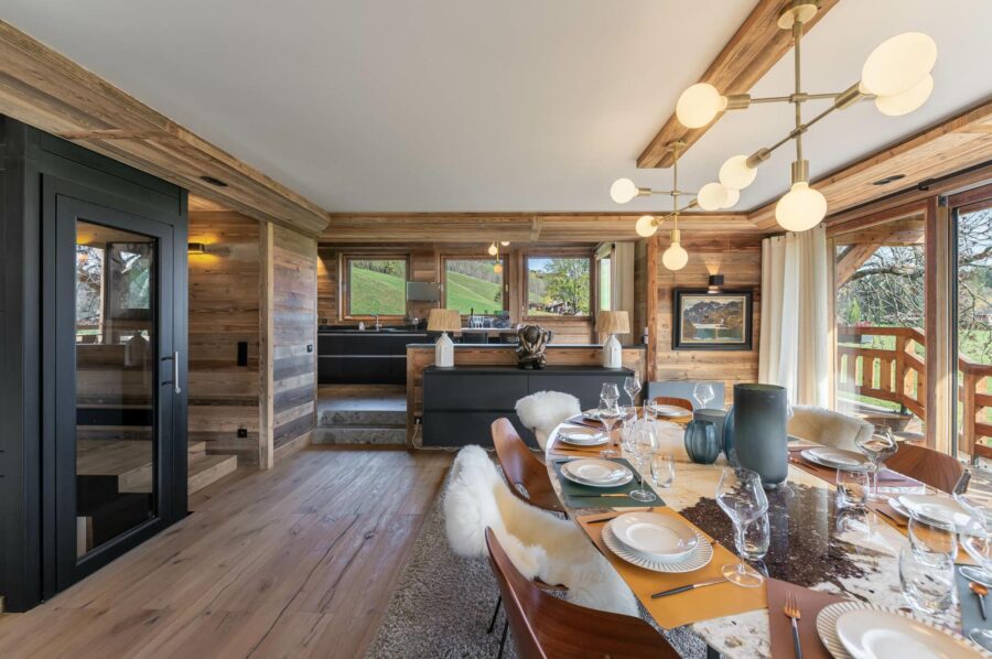 chalet-marnie-dining-room-kitchen-openplan-luxury-megeve