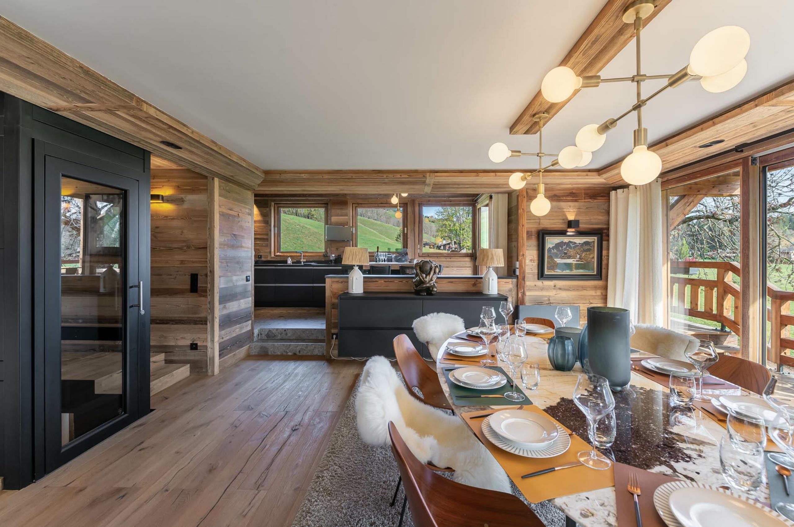 chalet-marnie-dining-room-kitchen-openplan-luxury-megeve