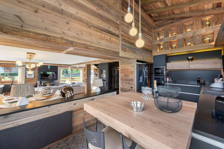 chalet-marnie-kitchen-openplan-modern-design-luxury-megeve