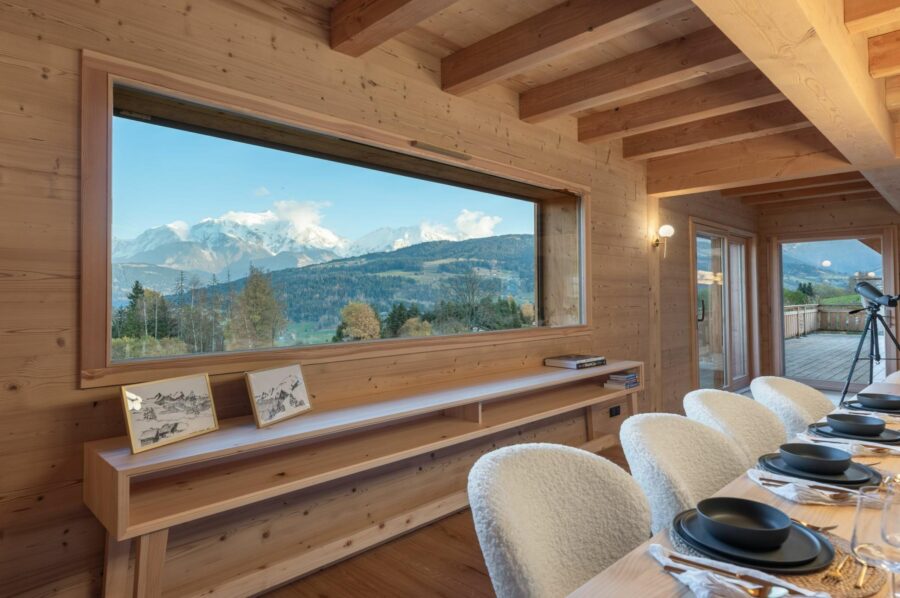 chalet-sadie-dining-room-mountain-views-luxury-alpine-rental-retreat-megeve
