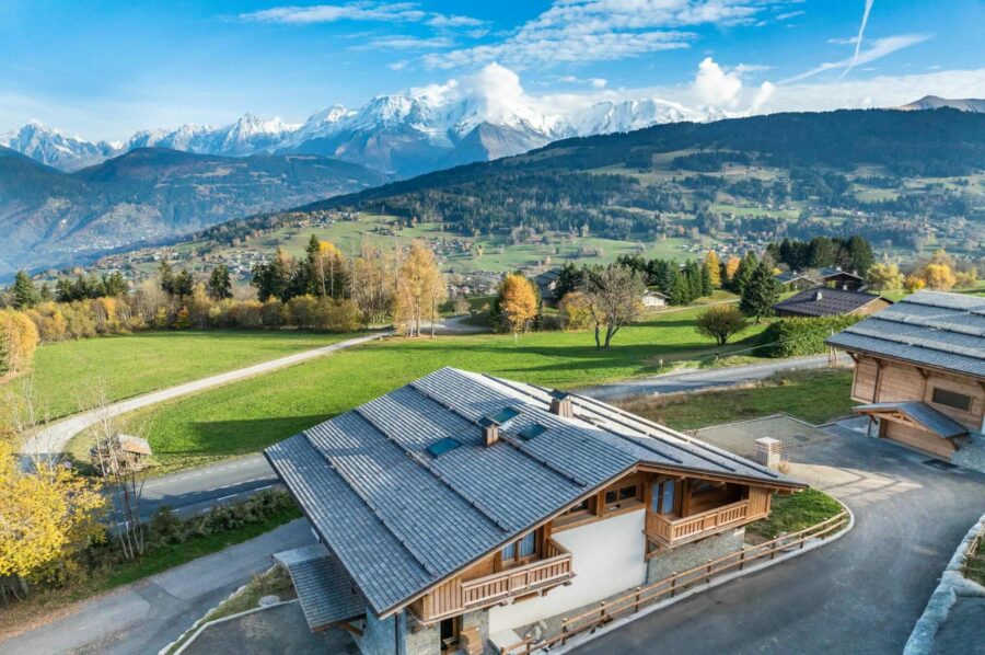 chalet-sadie-exterior-mountain-views-luxury-alpine-retreat-megeve
