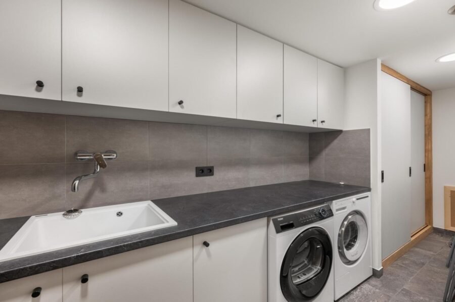 chalet-sage-laundry-room-luxury-megeve