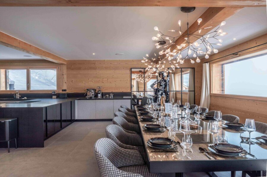 chalet-thalia-dining-room-sleek-modern-design-luxury-megeve