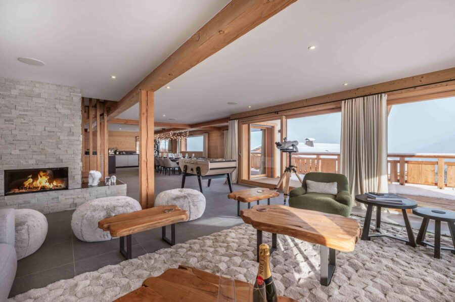 chalet-thalia-living-room-openplan-fireplace-luxury-megeve