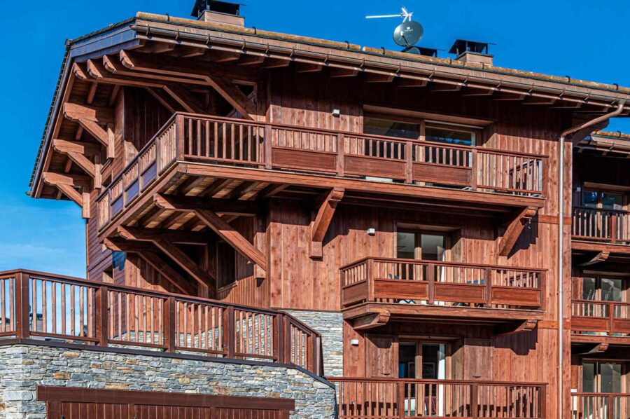 chalet-winnie-exterior-luxury-alpine-rental-retreat-courchevel1650