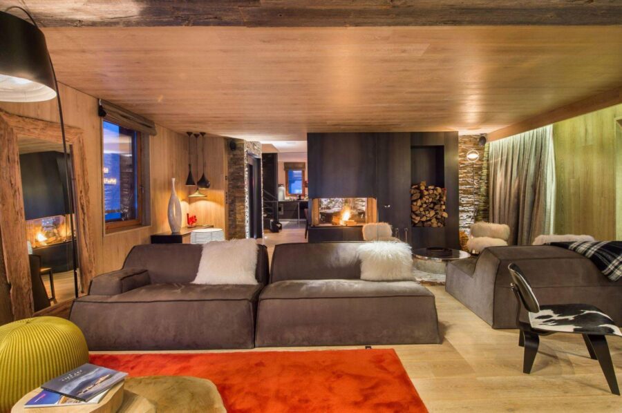 chalet-arla-living-room-fireplace-openplan-elegant-modern-design-luxury-courchevel1650