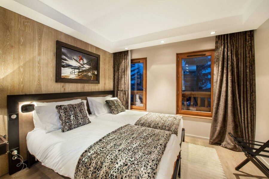 chalet-arla-twin-bedroom-serene-alpine-design-luxury-courchevel1650