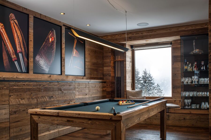 chalet-nina-snooker-table-games-room-luxury-courchevel1850