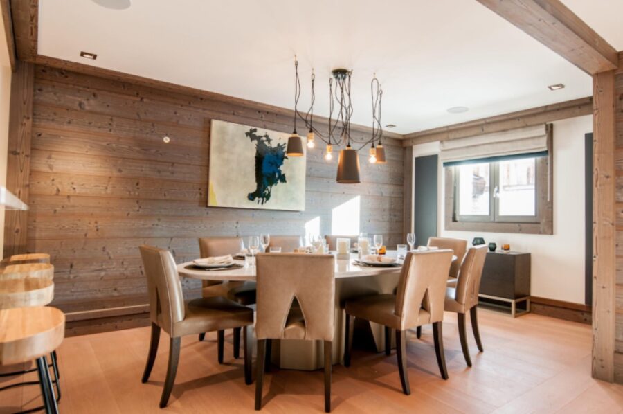 residence-callie-dining-room-luxury-courchevel1850
