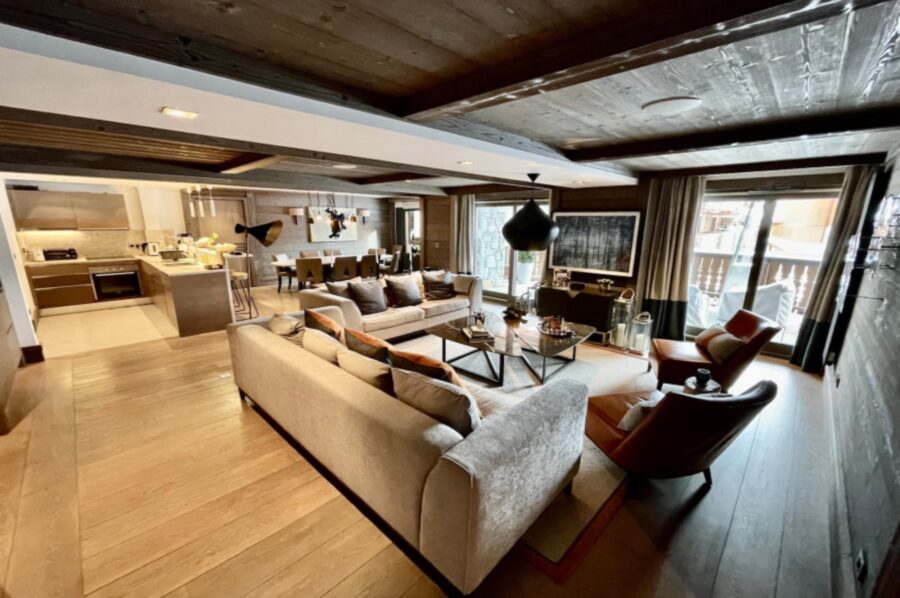residence-callie-living-room-openplan-lounge-dining-area-alpine-luxury-courchevel1850
