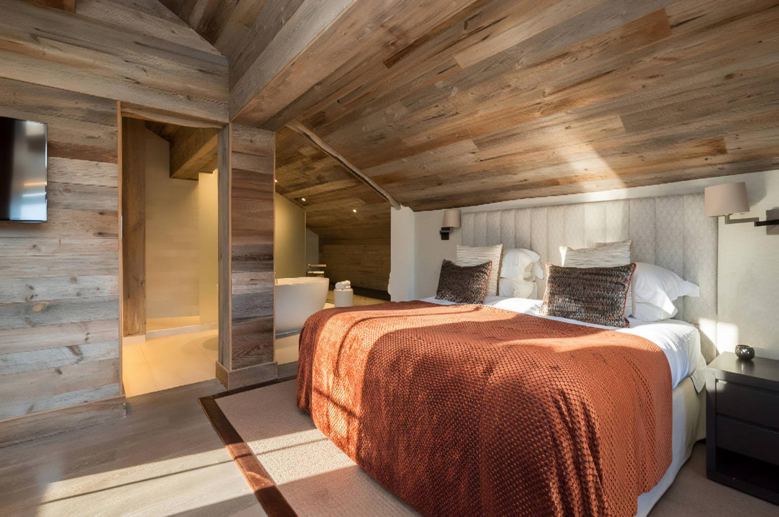 chalet-leona-bedroom-ensuite-bathroom-elegant-design-luxury-verbier