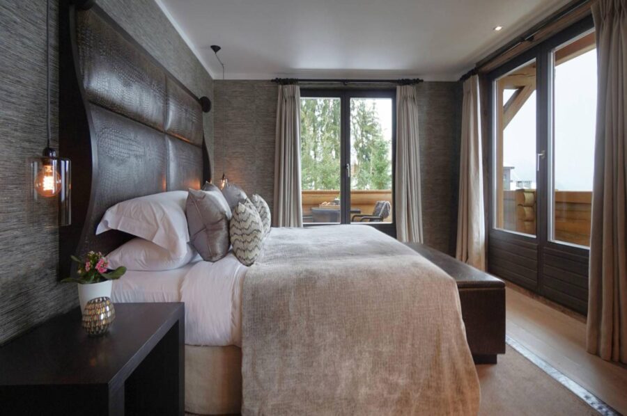 chalet-leona-bedroom-forest-views-enchanting-retreat-luxury-verbier