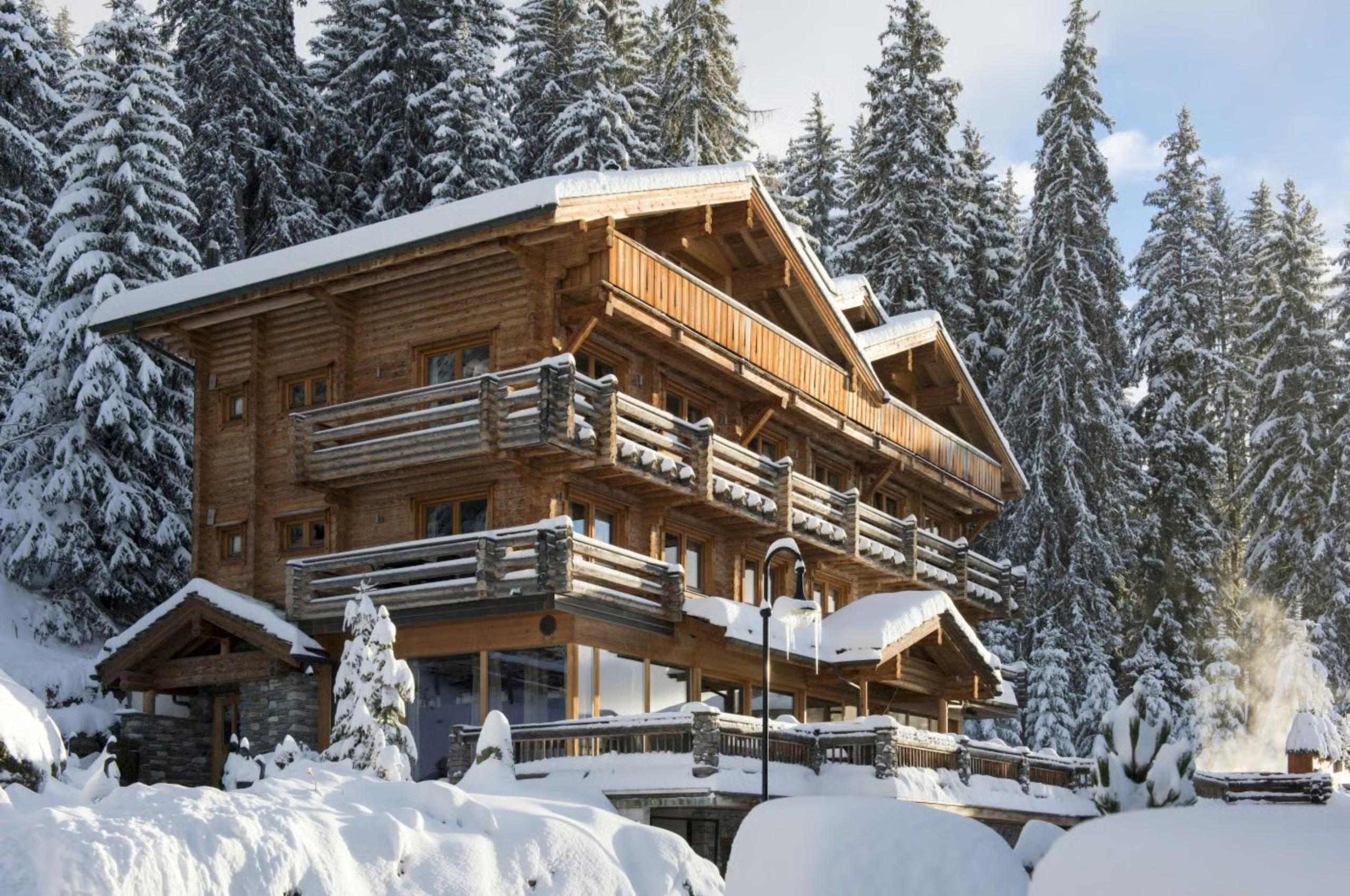chalet-leona-exterior-winter-luxury-rental-retreat-verbier